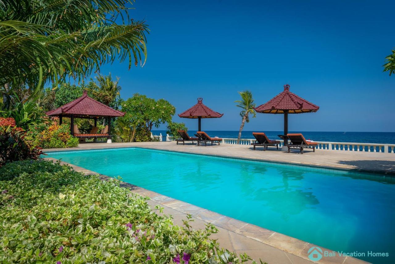 Villa Namaste - Beachfront At Lovina 10P, Pool, Bbq Banjar  Экстерьер фото
