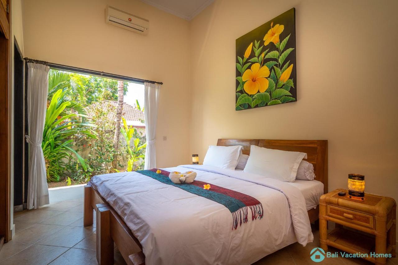 Villa Namaste - Beachfront At Lovina 10P, Pool, Bbq Banjar  Экстерьер фото