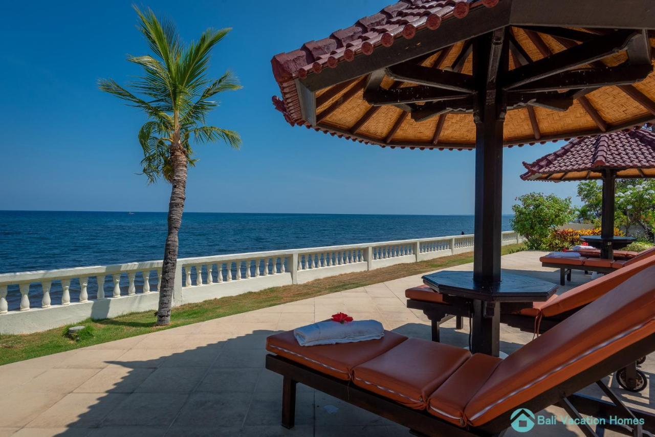Villa Namaste - Beachfront At Lovina 10P, Pool, Bbq Banjar  Экстерьер фото